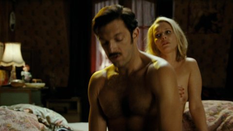 Florence Thomassin - Lover Scenes in Mesrine: Killer Instinct (2008)