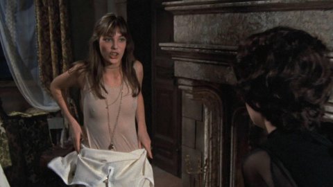 Jane Birkin, Doris Kunstmann - Lover Scenes in Seven Deaths in the Cat's Eye (1973)