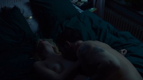 Julia Ragnarsson - Lover Scenes in Blinded s01e01-02 (2019)