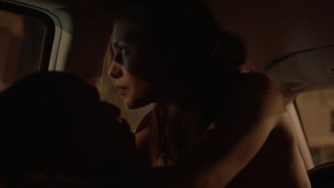 Hannah Ware - Lover Scenes in Boss s01e04 (2011)