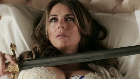 Elizabeth Hurley, Keeley Hazell - Lover Scenes in The Royals s02e08 (2016)