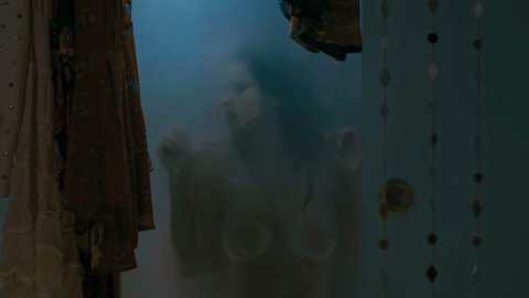 Kalki Koechlin - Lover Scenes in Smoke s01 (2018)