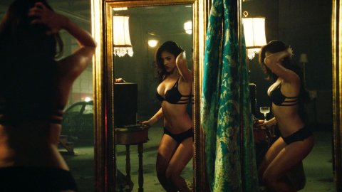 Eiza Gonzalez - Lover Scenes in From Dusk Till Dawn: The Series s02e01 (2015)