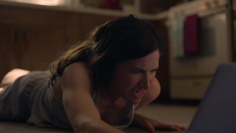 Kathryn Hahn - Lover Scenes in Mrs. Fletcher s01e03 (2019)