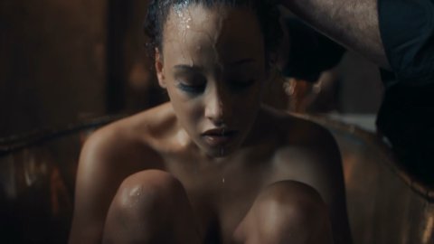 Elarica Johnson - Lover Scenes in A Discovery of Witches s01e02-07 (2018)