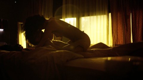 Jodi Balfour - Lover Scenes in Rellik s01e03 (2017)